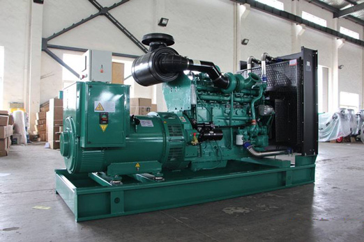 双河320kw康明斯柴油发电车出租组图片 双河320kw康明斯柴油发电车出租组图片